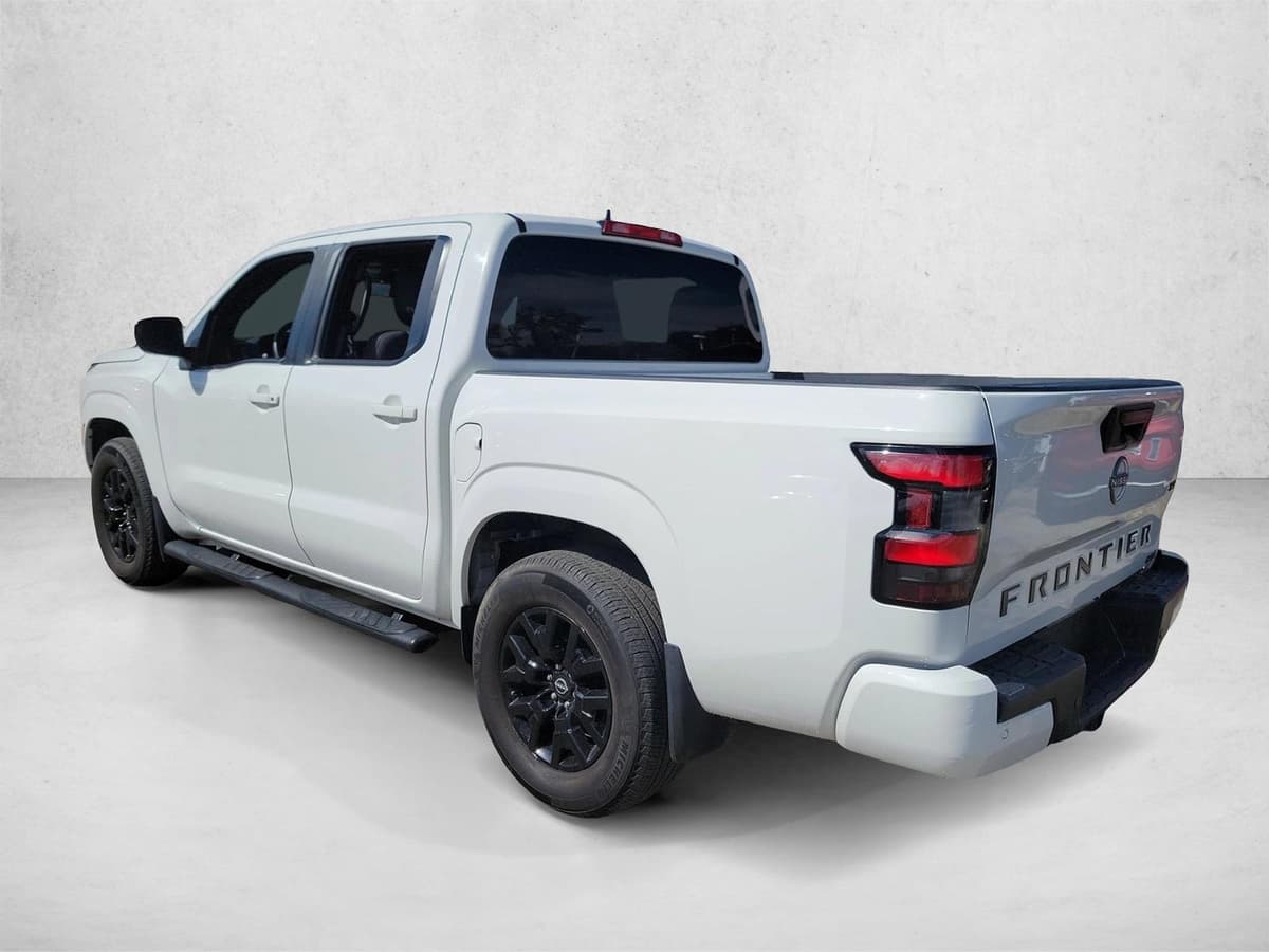 2023 Nissan Frontier - Image 7