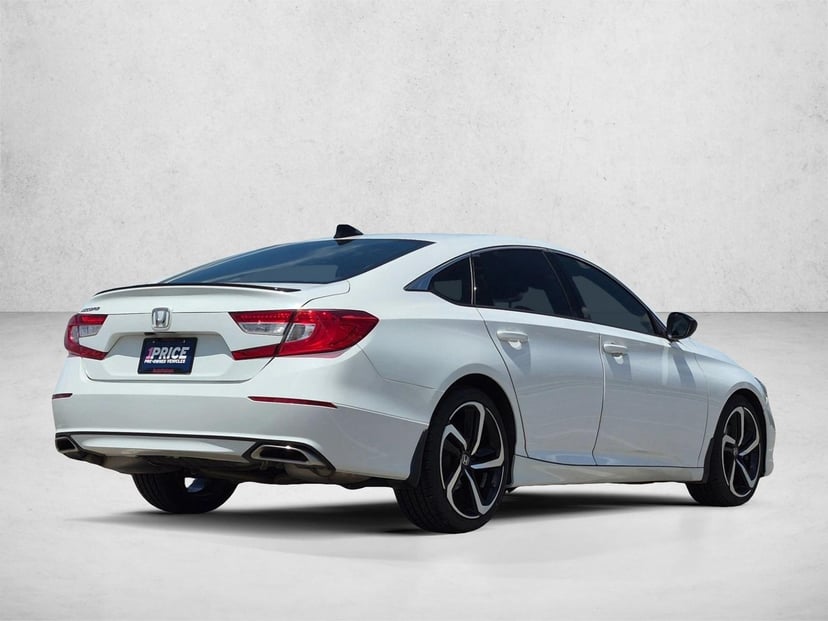 2022 Honda Accord - Image 5