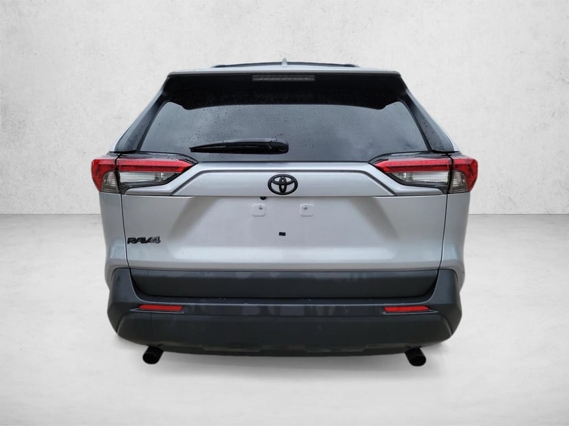 2025 Toyota RAV4 - Image 6