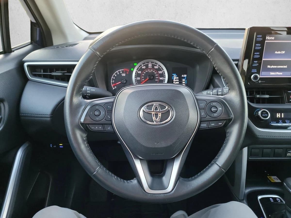 2022 Toyota Corolla Cross - Image 19