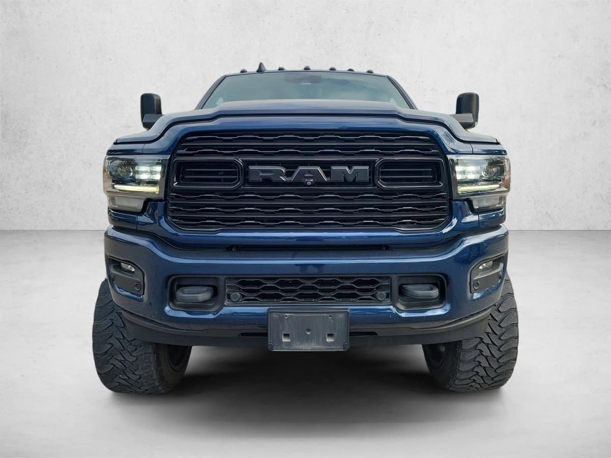 2022 Ram 2500 - Image 2
