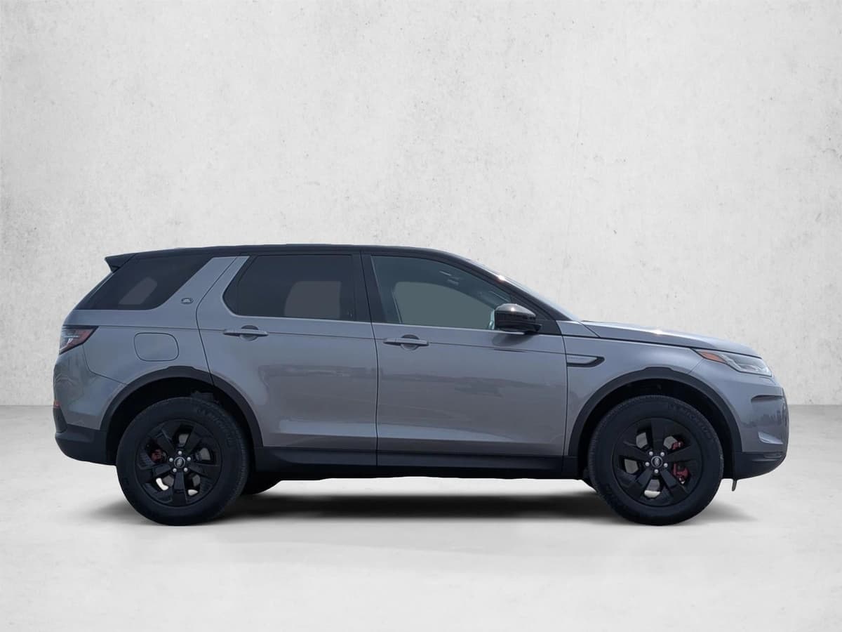 2023 Land Rover Discovery Sport - Image 4