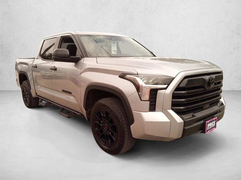 2024 Toyota Tundra - Image 3