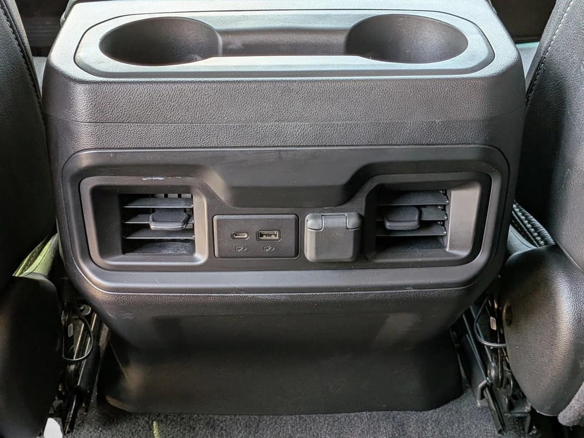 2021 Chevrolet Silverado 1500 - Image 17