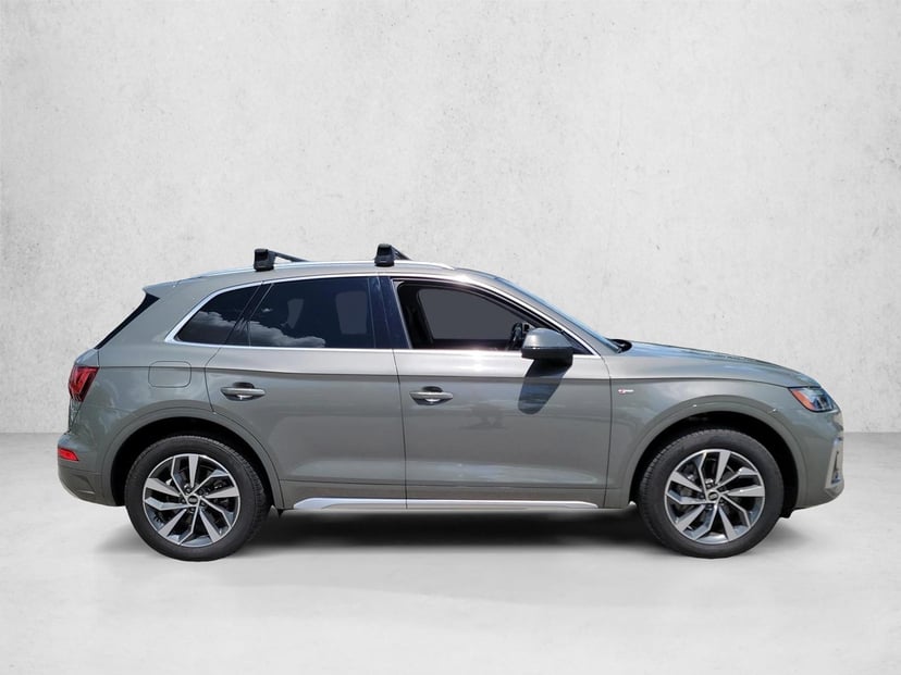 2023 Audi Q5 - Image 4