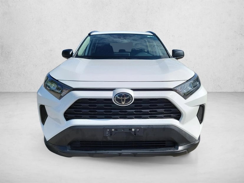2021 Toyota RAV4 - Image 3