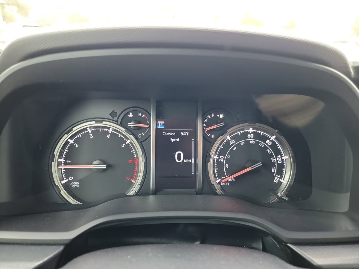 2020 Toyota 4Runner - Image 19