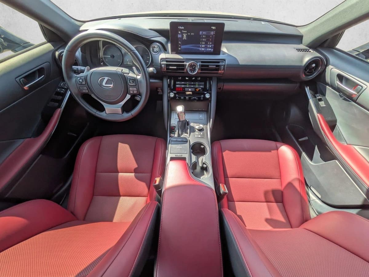 2024 LEXUS IS 350 - Image 19