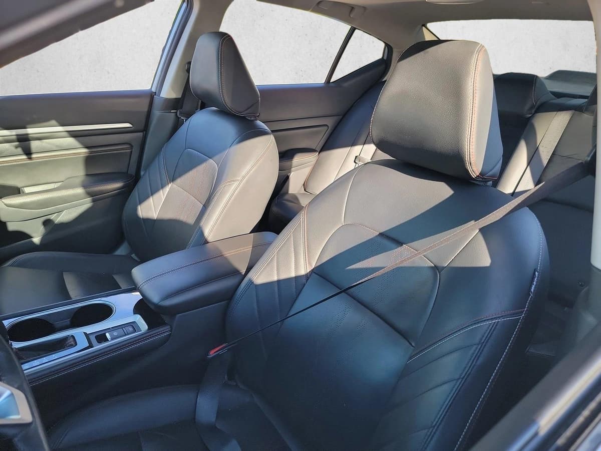 2023 Nissan Altima - Image 13
