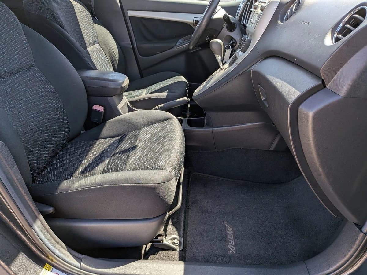 2009 Toyota Matrix - Image 21