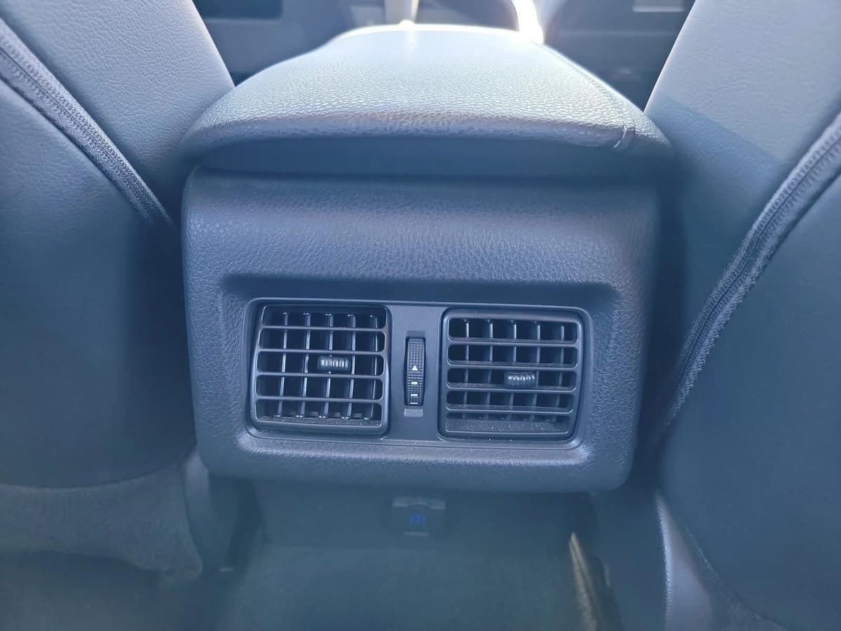 2024 Toyota Camry - Image 17