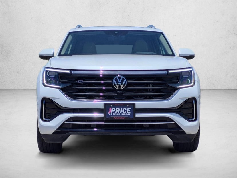 2024 Volkswagen Atlas - Image 2