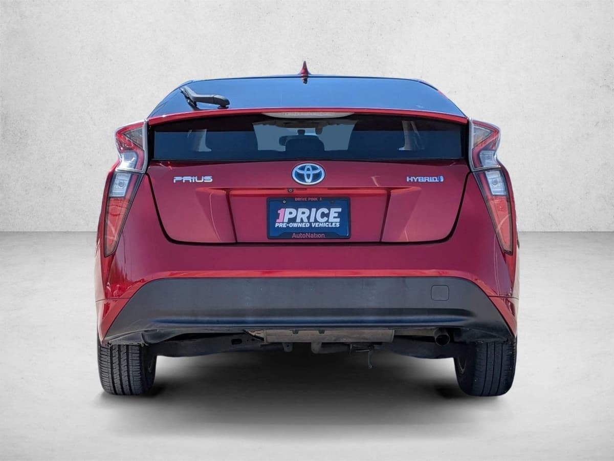 2016 Toyota Prius - Image 6