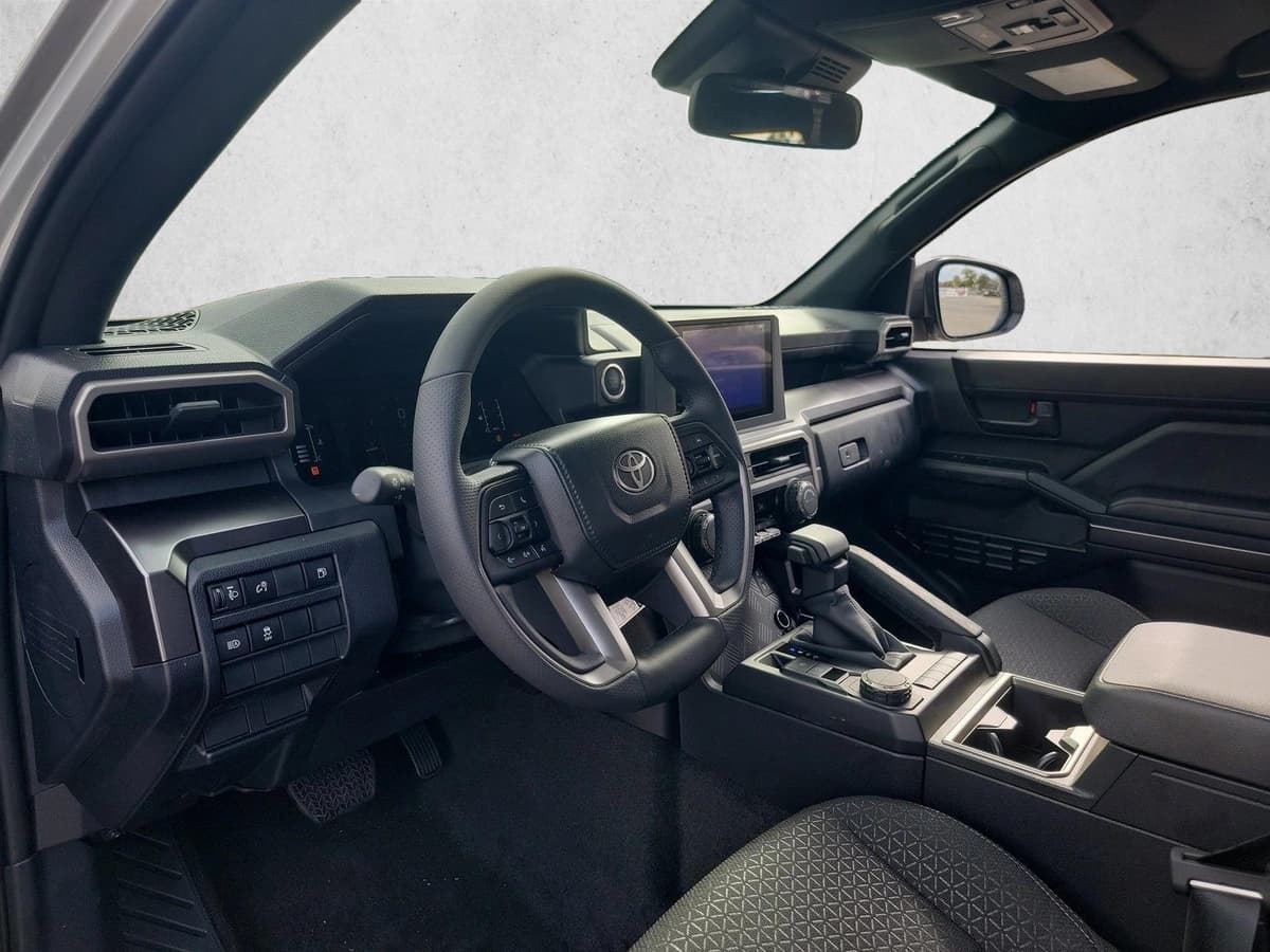 2025 Toyota 4Runner - Image 18