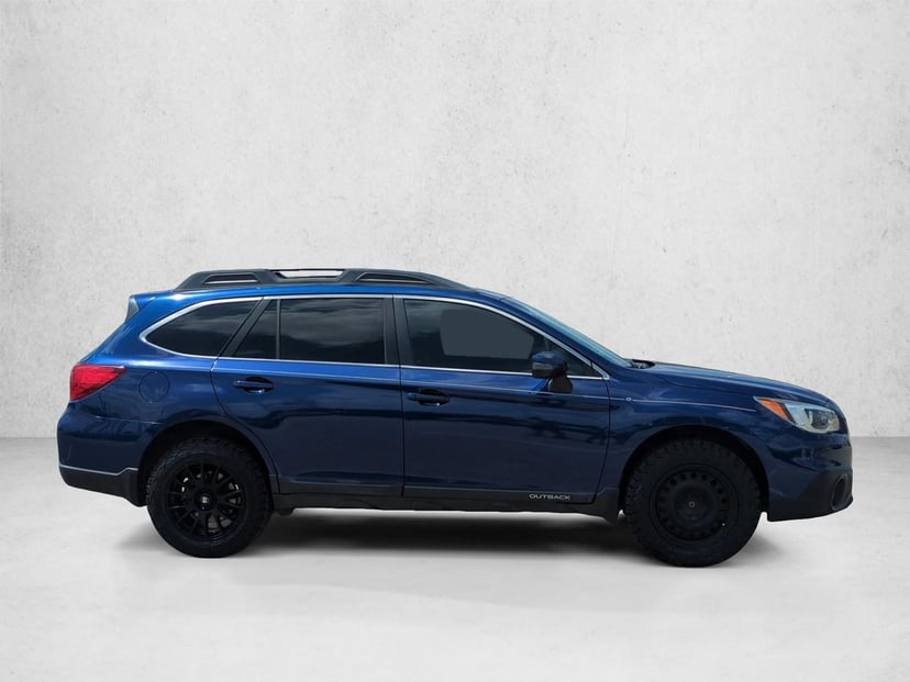 2016 Subaru Outback - Image 3