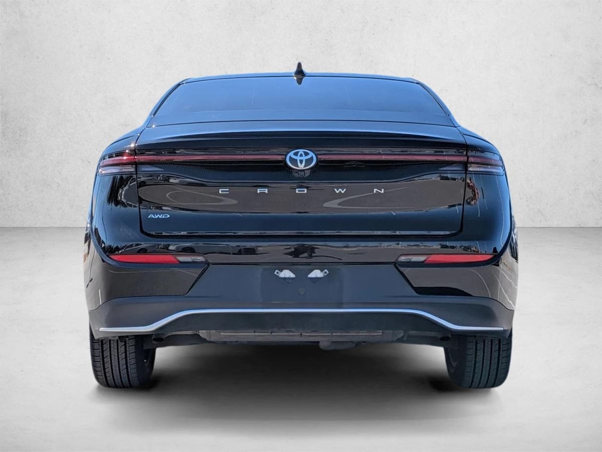 2023 Toyota Crown - Image 6