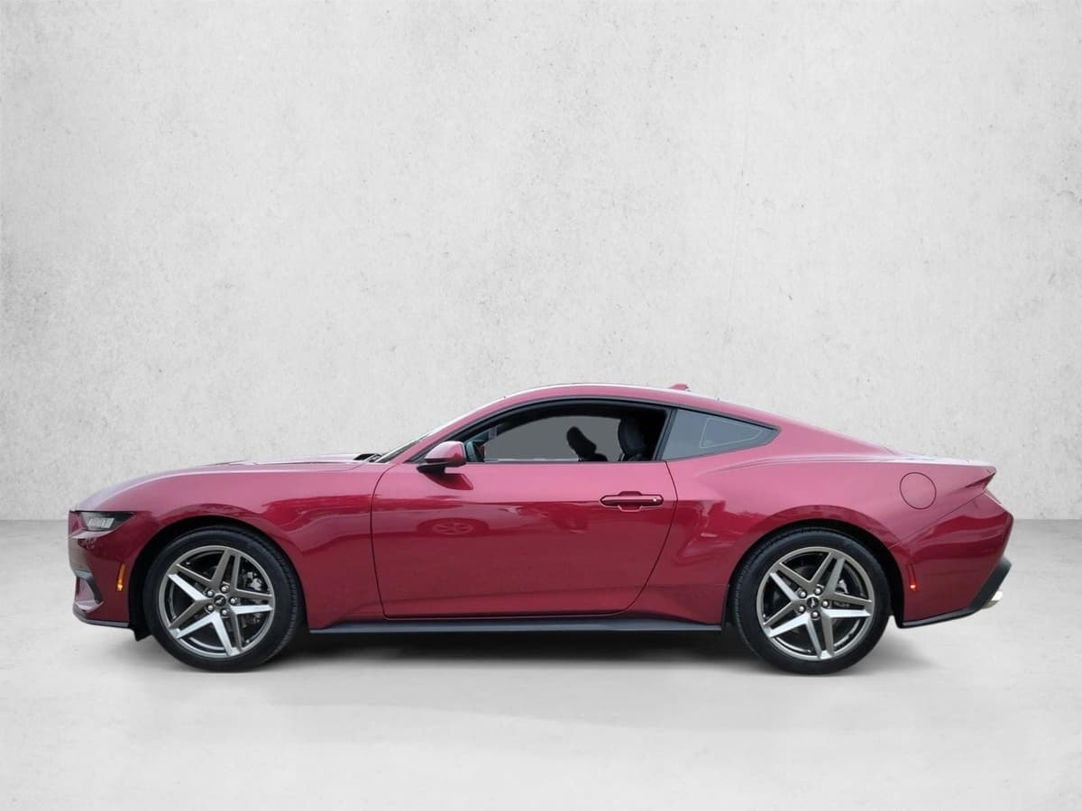 2025 Ford Mustang - Image 8