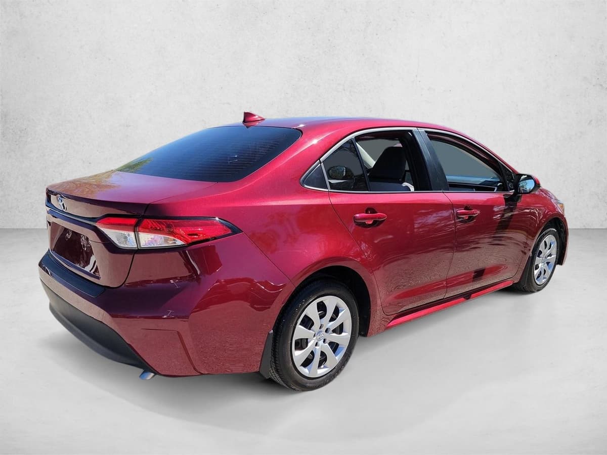 2025 Toyota Corolla - Image 5