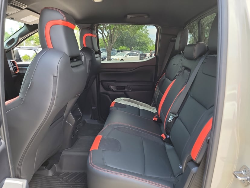 2025 Ford Ranger - Image 14