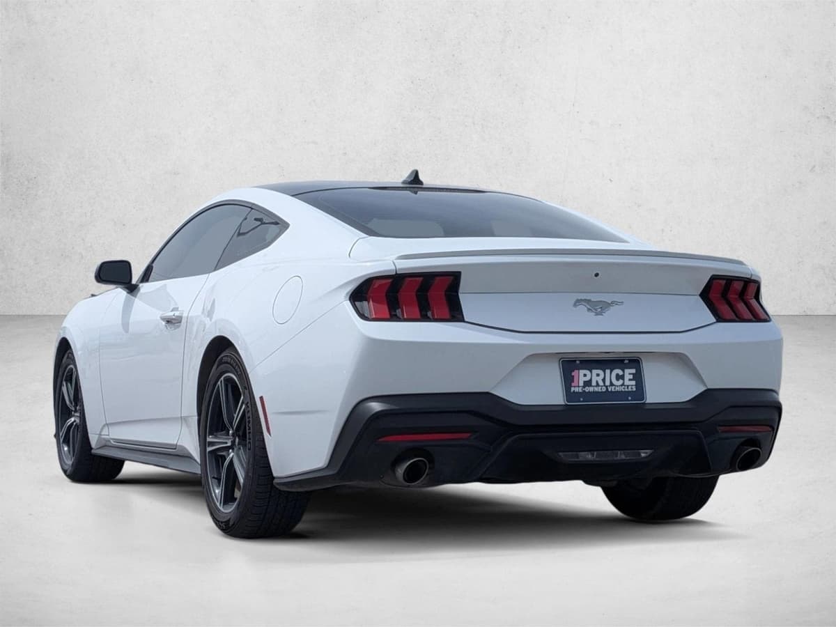 2024 Ford Mustang - Image 8