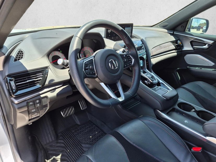 2025 Acura RDX - Image 10