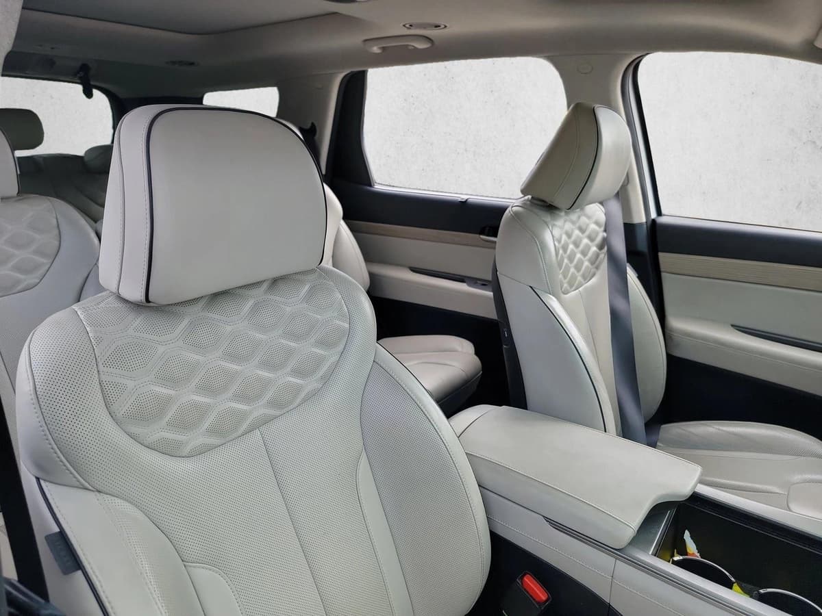 2021 Hyundai Palisade - Image 15