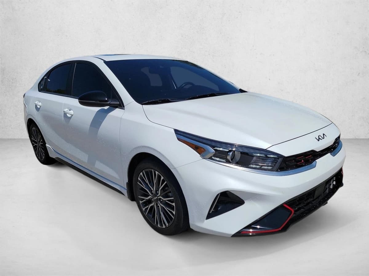 2023 Kia Forte - Image 3