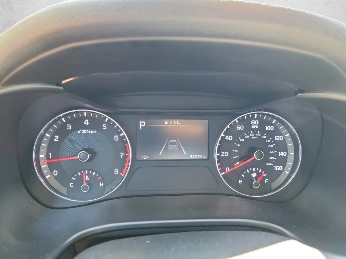 2024 Kia Forte - Image 19