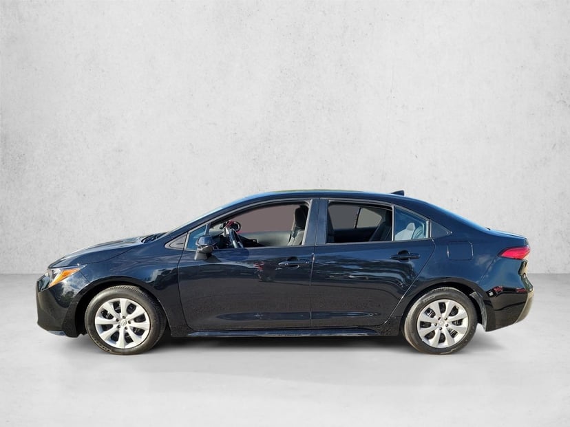 2025 Toyota Corolla - Image 8
