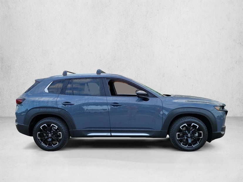 2023 Mazda CX-50 - Image 4