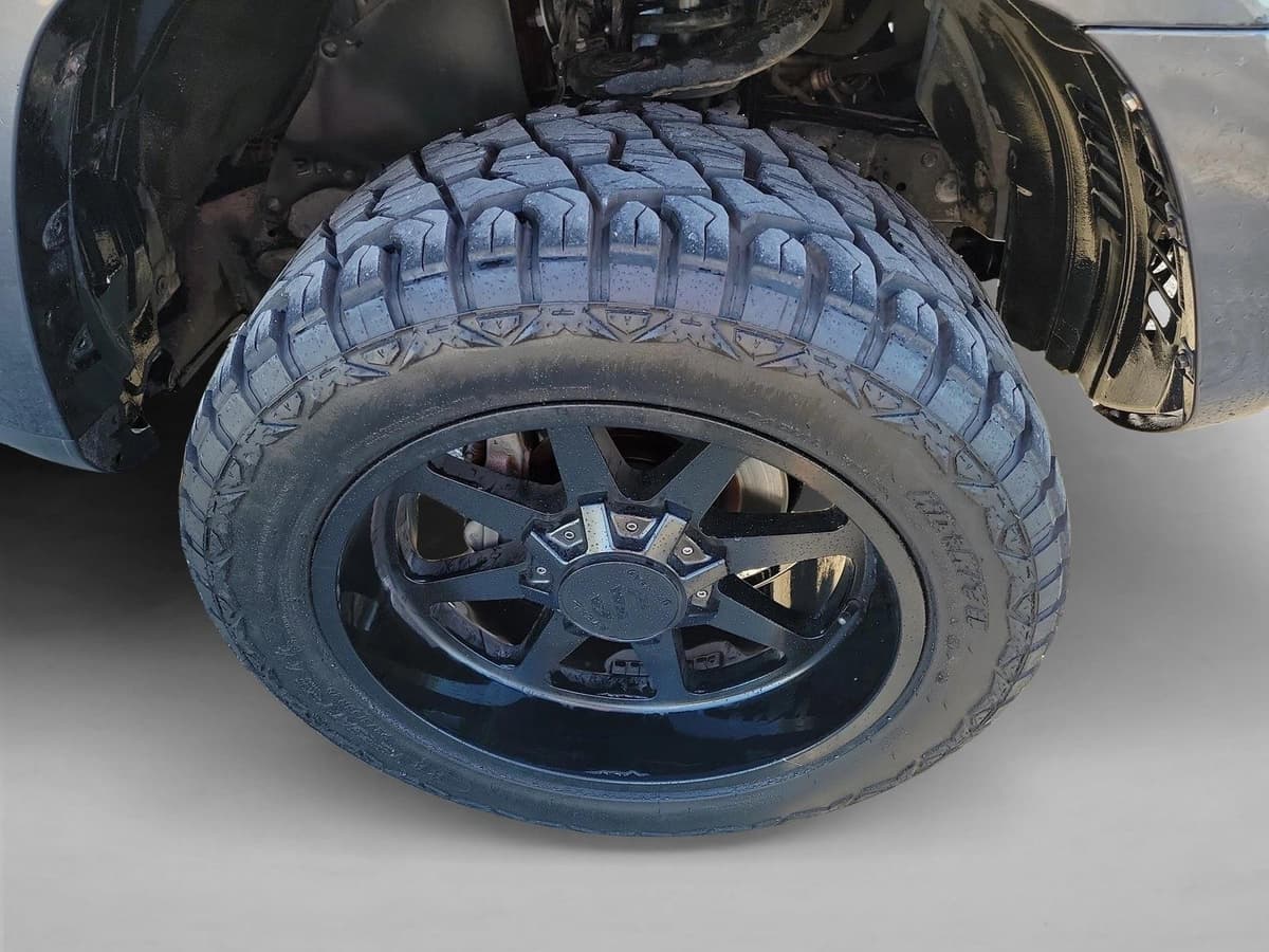 2015 Toyota 4Runner - Image 10