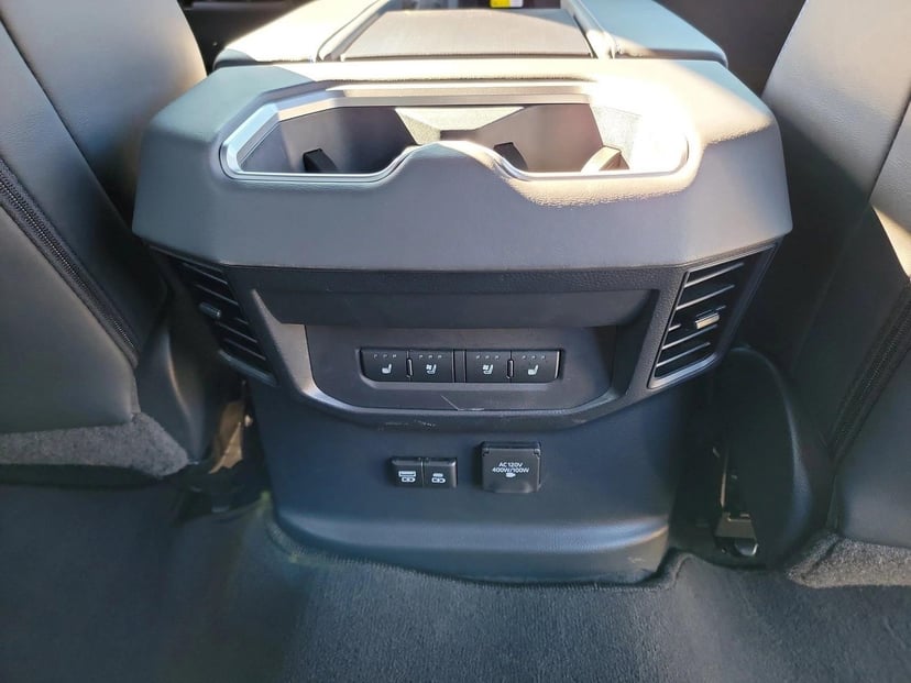 2023 Toyota Tundra - Image 17