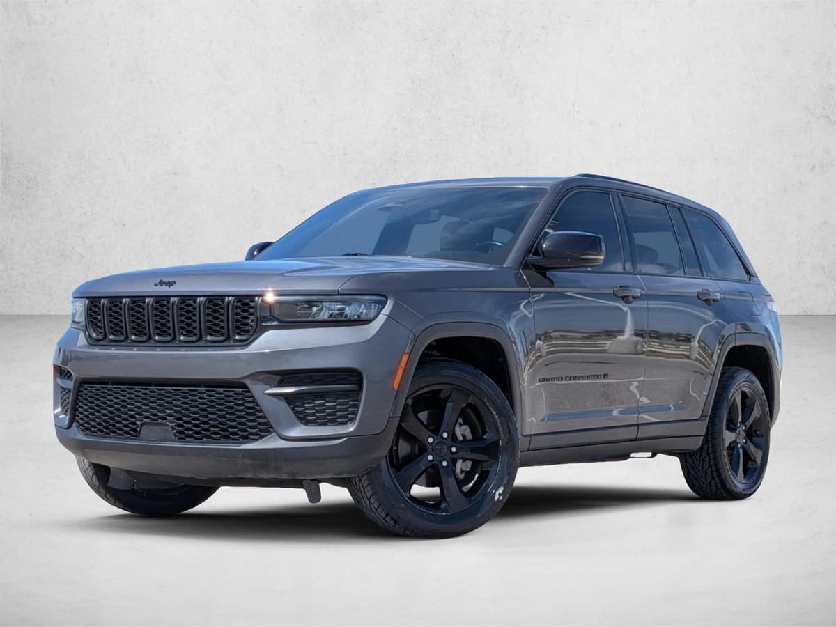 2022 Jeep Grand Cherokee - Image 1