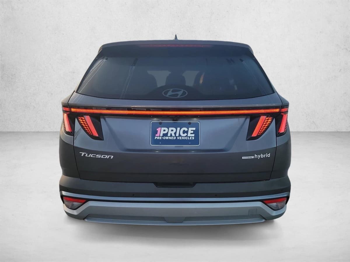 2025 Hyundai Tucson Hybrid - Image 6