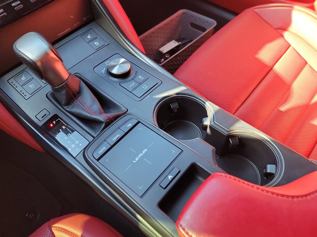 2022 LEXUS IS 350 - Image 24