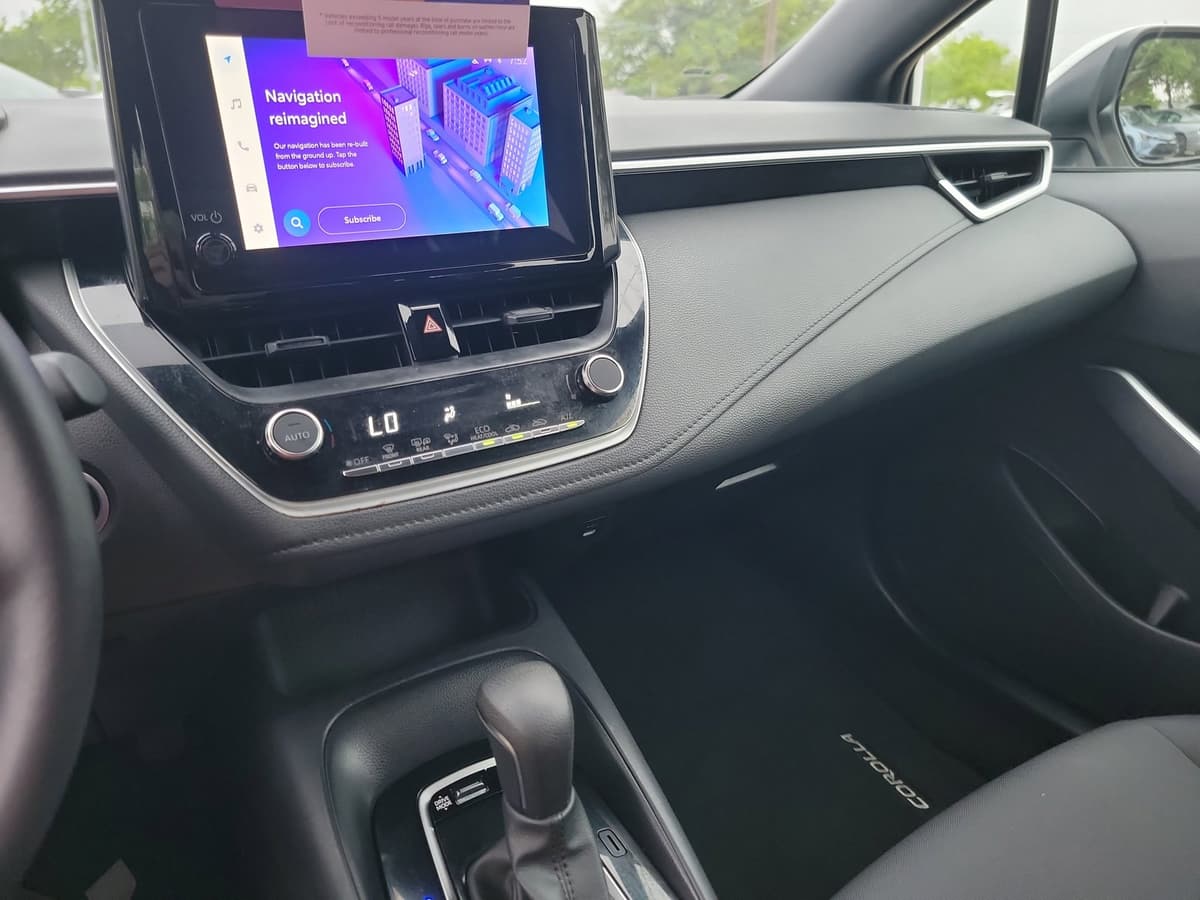 2024 Toyota Corolla - Image 19