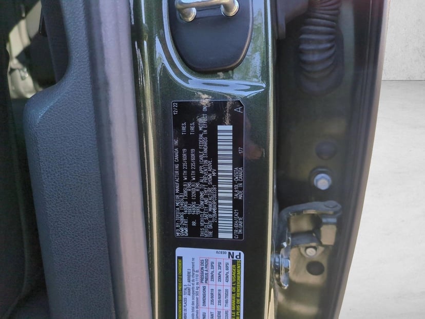 2023 LEXUS RX 350 - Image 25