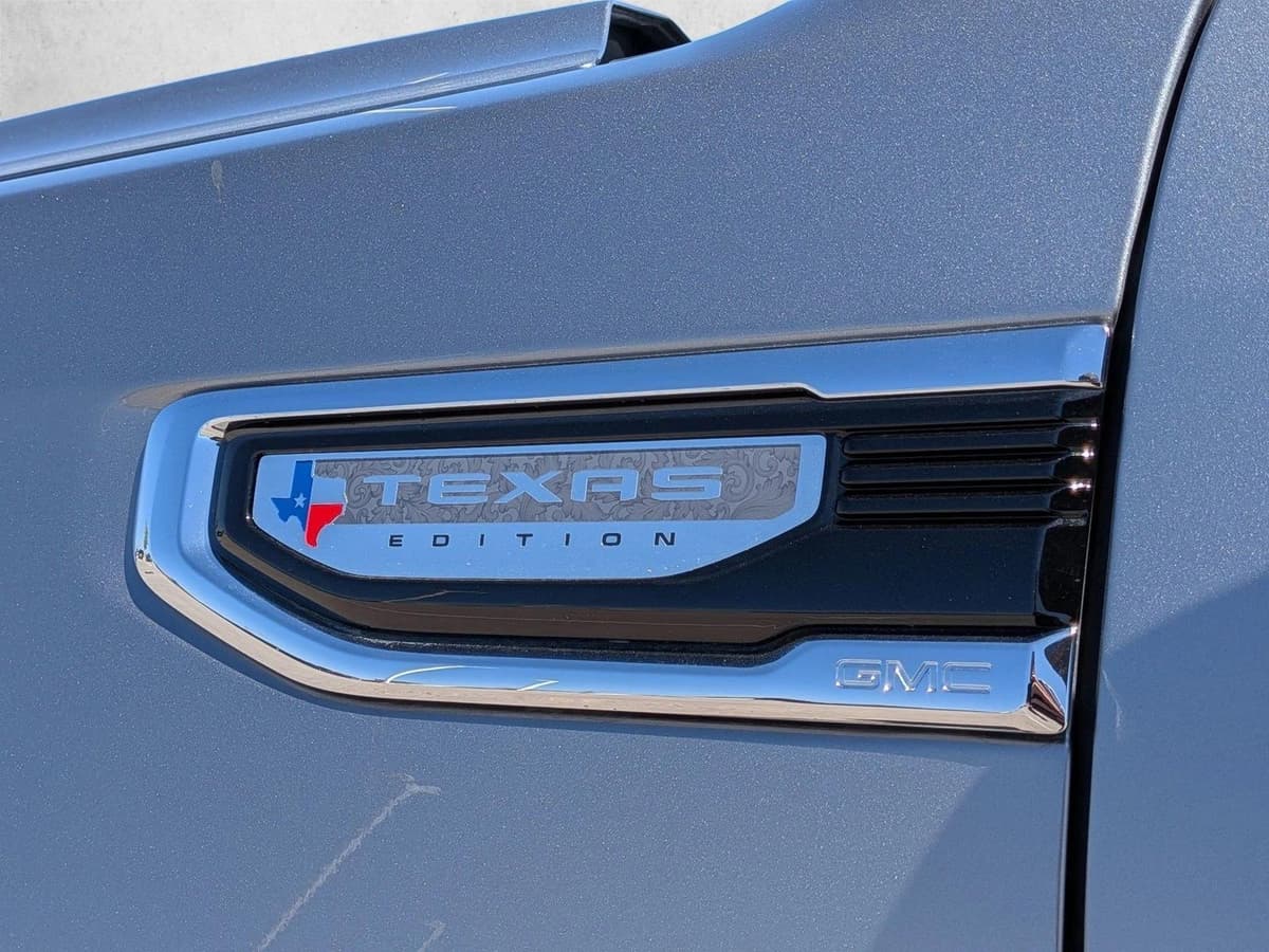 2026 GMC Sierra 1500 - Image 23