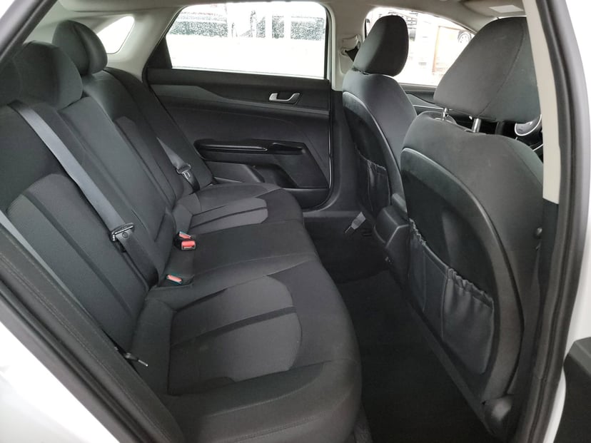 2023 Kia K5 - Image 18