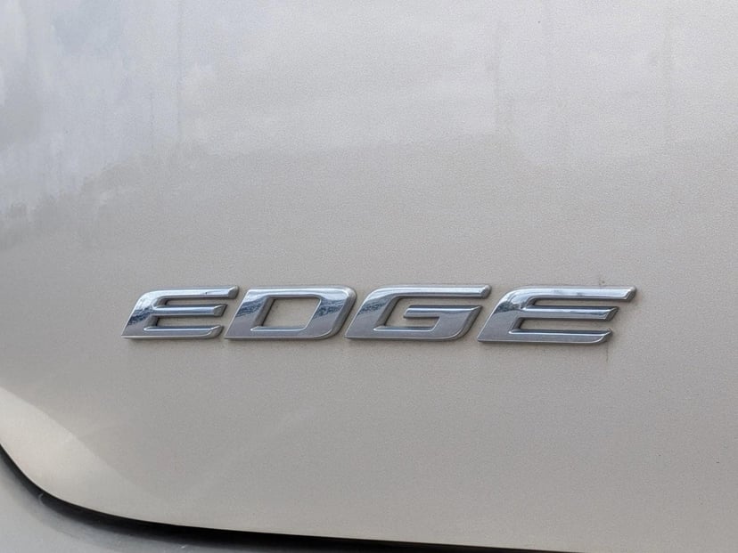 2018 Ford Edge - Image 23