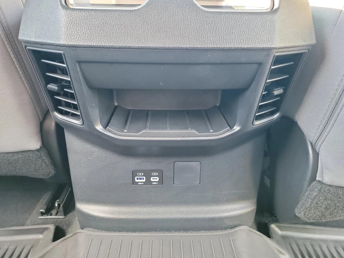 2023 Toyota Tundra - Image 17