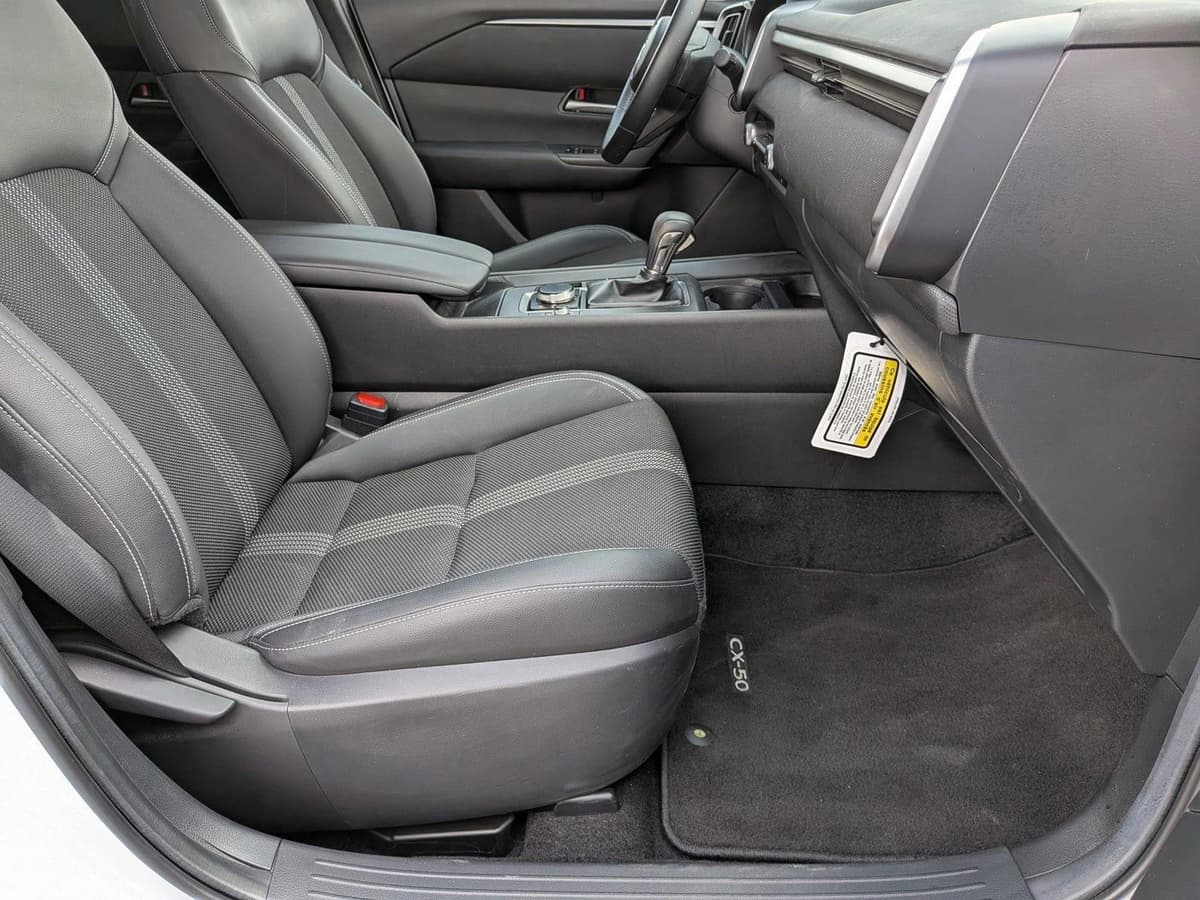 2023 Mazda CX-50 - Image 21