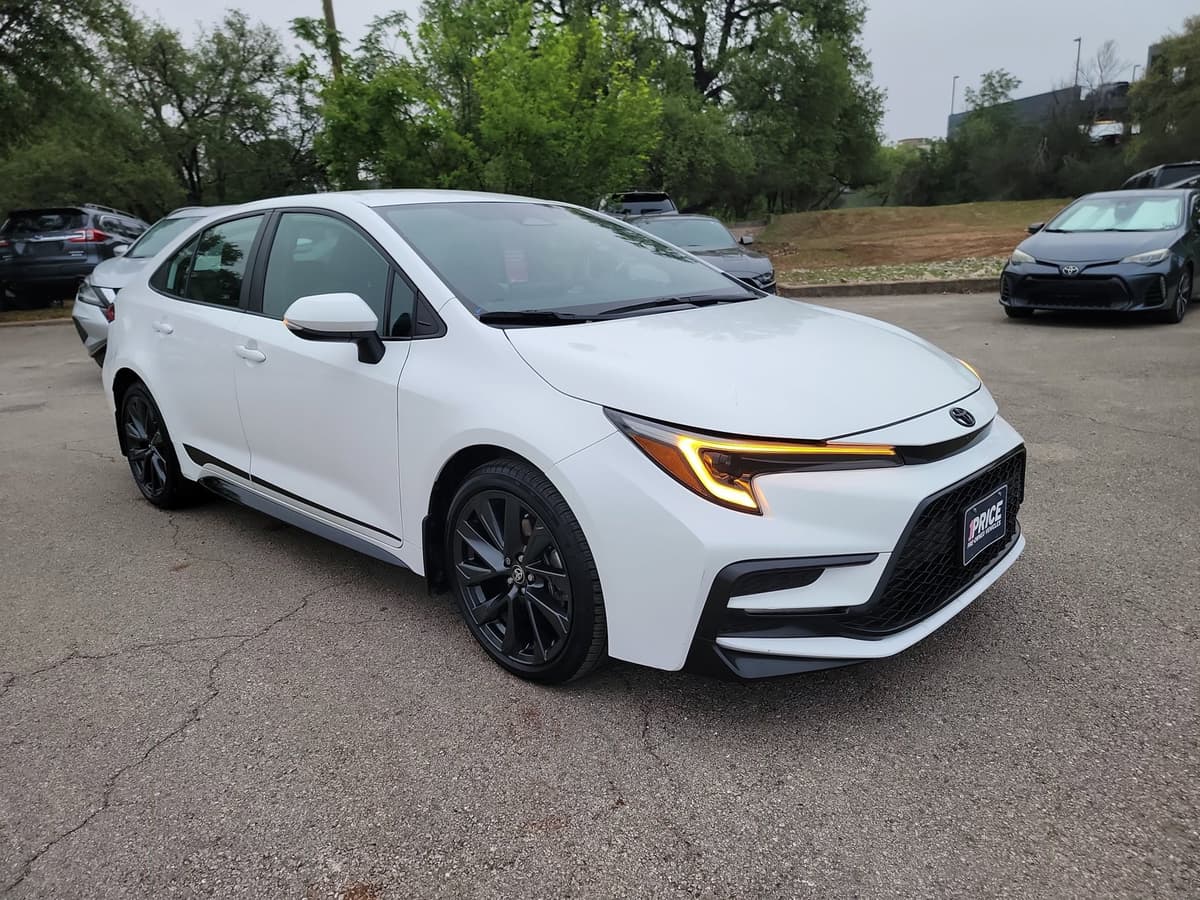 2024 Toyota Corolla - Image 3