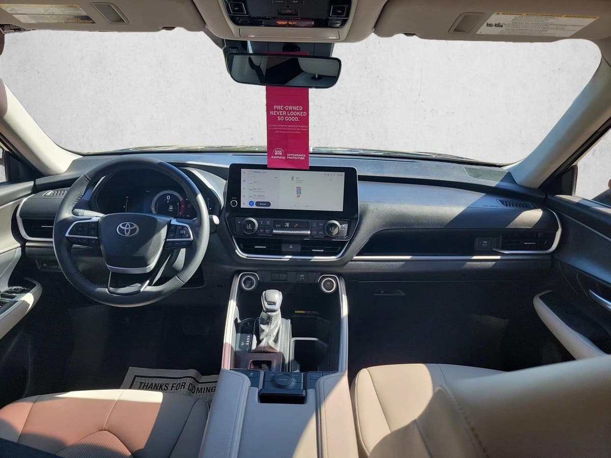 2024 Toyota Grand Highlander - Image 19