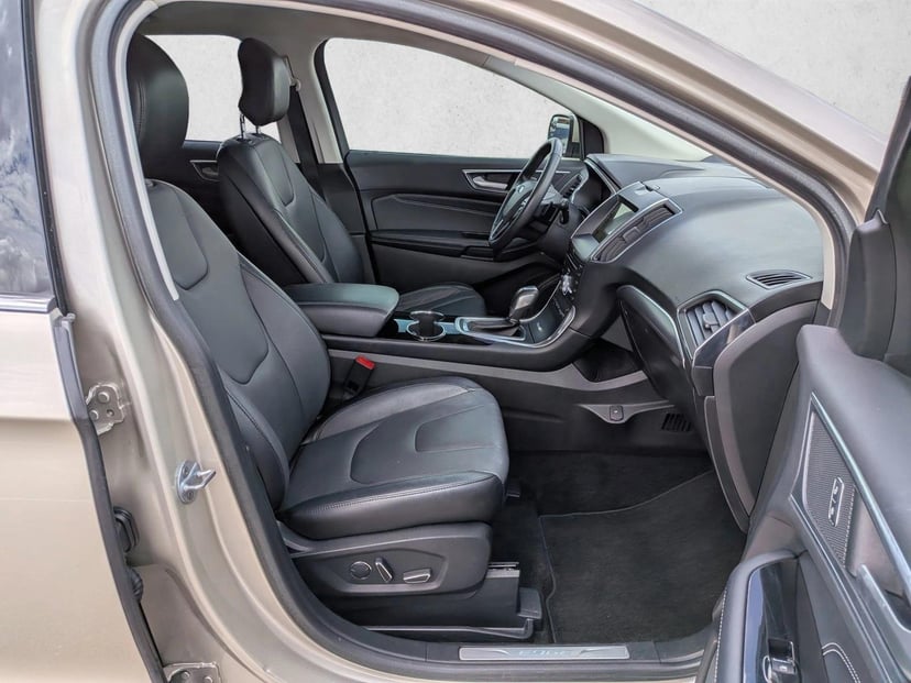 2018 Ford Edge - Image 20