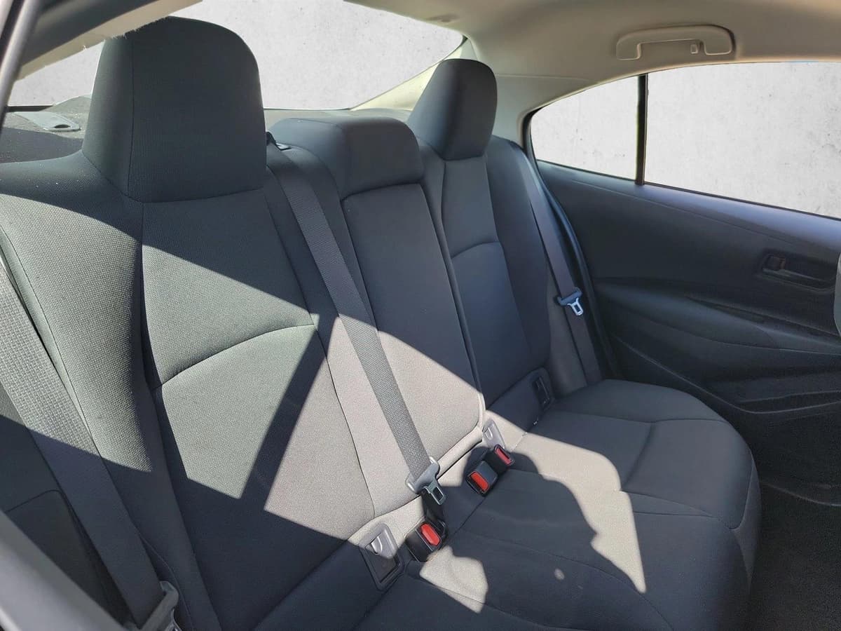 2025 Toyota Corolla - Image 12