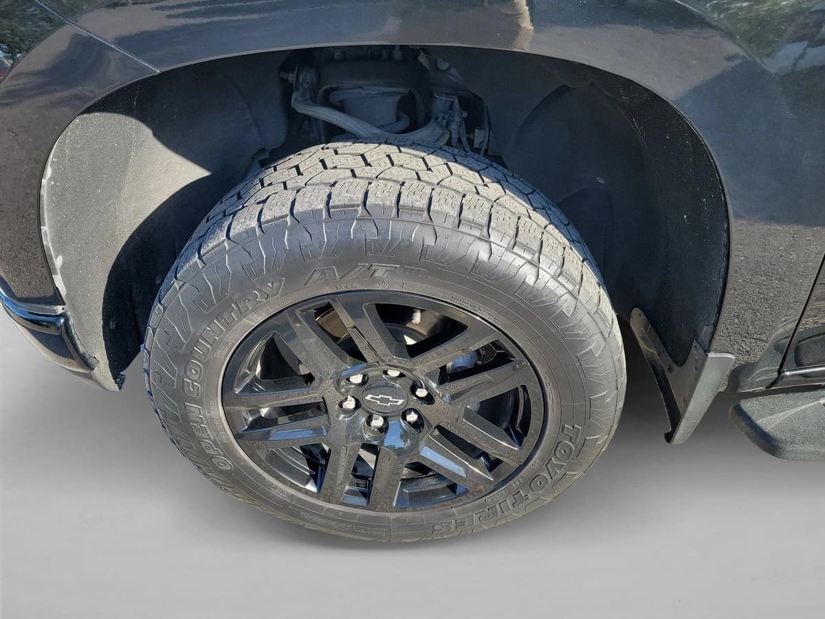 2021 Chevrolet Silverado 1500 - Image 9