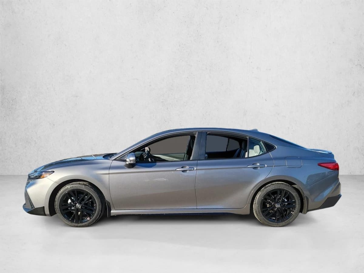 2026 Toyota Camry - Image 9