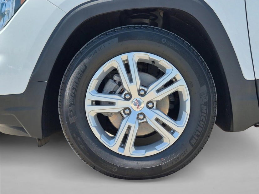 2024 GMC Terrain - Image 24