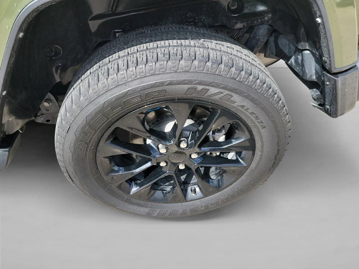 2022 Jeep Wrangler Unlimited 4xe - Image 13